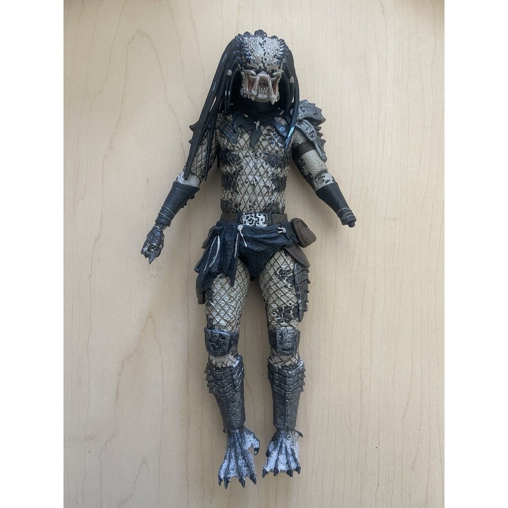 NECA Predator Action Figure 7in Jungle Hunter Poseable Movie Missing Hand